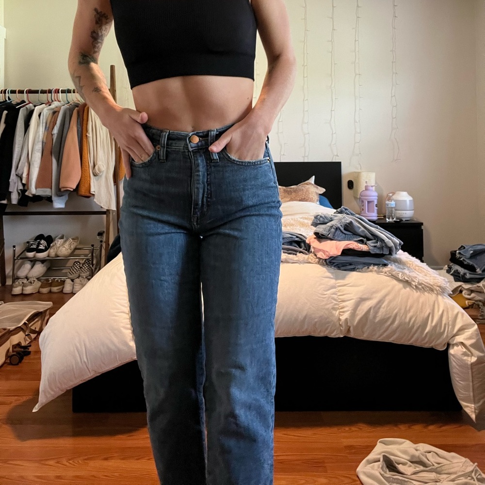Universal thread vintage straight jeans